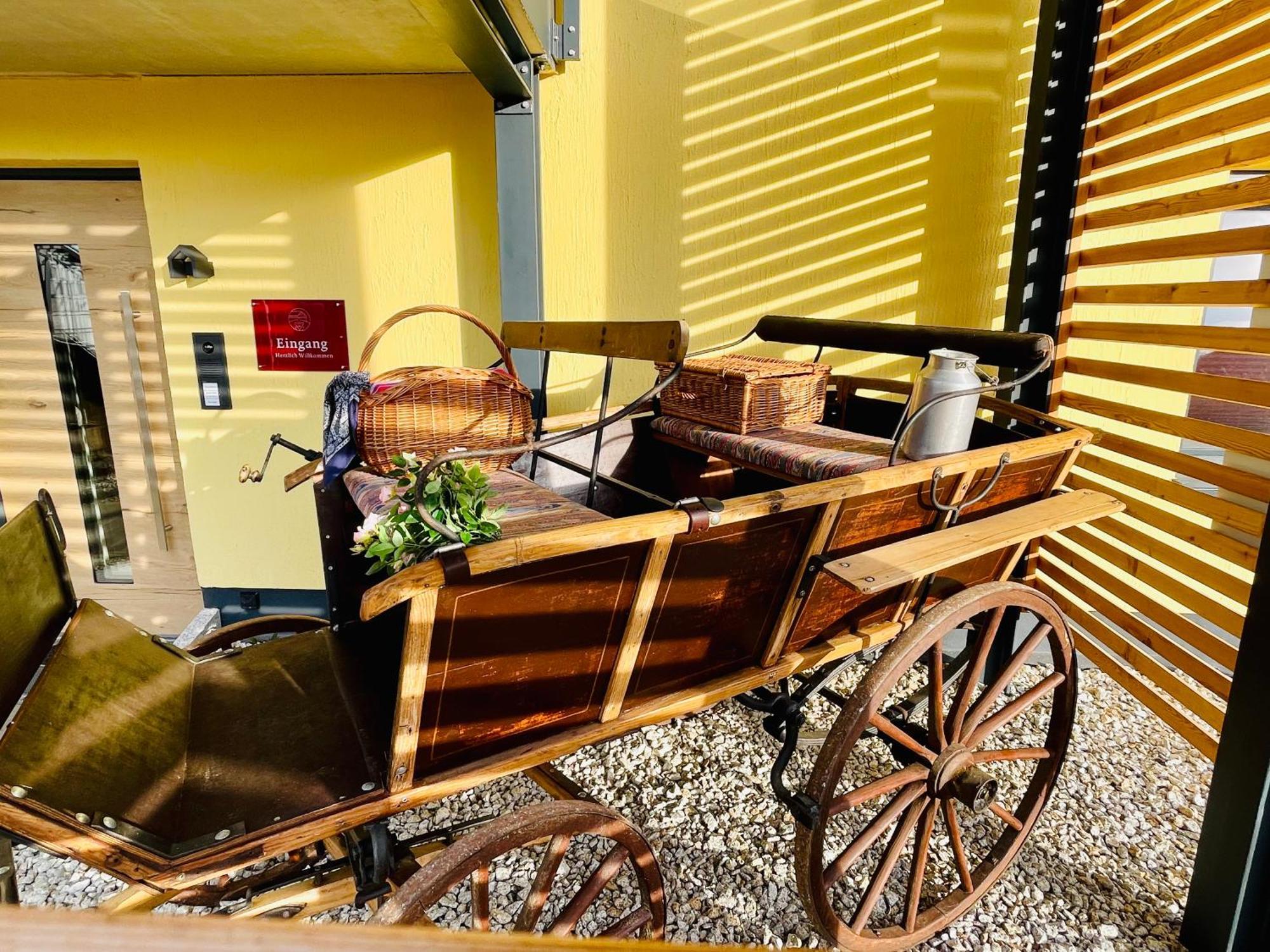 Chalet-Ferienwohnung Aehrenglueck, 70 Qm, Wellness/Fitness/Sauna - Bergroedelhof Feilitzsch ภายนอก รูปภาพ