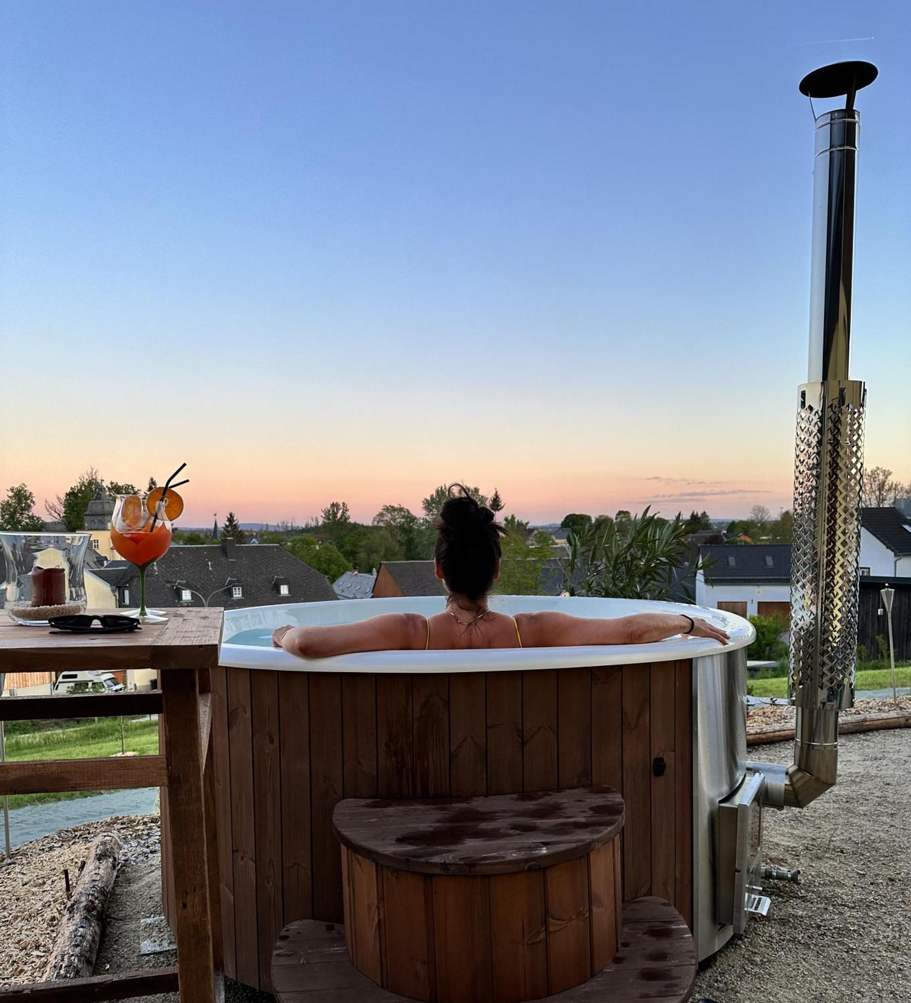 Chalet-Ferienwohnung Aehrenglueck, 70 Qm, Wellness/Fitness/Sauna - Bergroedelhof Feilitzsch ภายนอก รูปภาพ