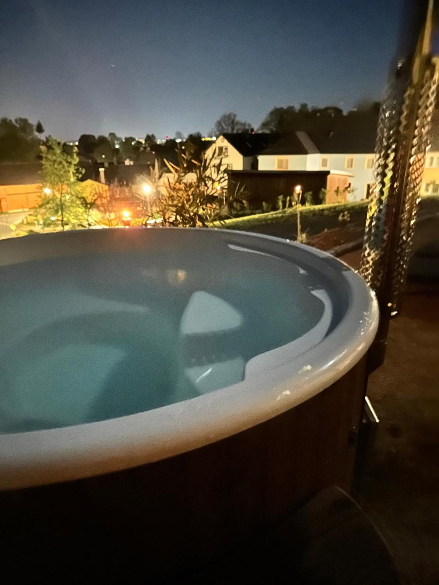 Chalet-Ferienwohnung Aehrenglueck, 70 Qm, Wellness/Fitness/Sauna - Bergroedelhof Feilitzsch ภายนอก รูปภาพ